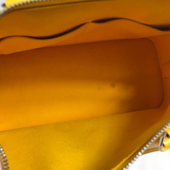 Louis Vuitton Epi Alma Tote Bag Handbag Leather Mimosa Orange Yellow - Picture 10 of 15
